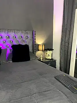 Snapshot of sofii_escobar chatting on October 29, 6:37 am sofii escobar online show from October 29, 6:37 am