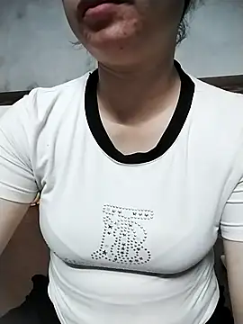 Mie rose online show from April 29, 12:42 pm