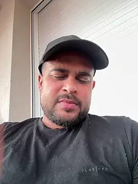 Rodrigopraba online show from April 28, 7:02 am