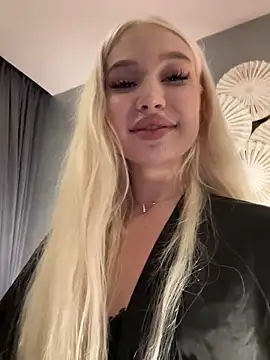 Kiss Avrora  online show from October 30, 3:02 pm