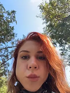 Snapshot of RosieSecret chatting on October 8, 8:01 am RosieSecret online show from October 8, 8:01 am