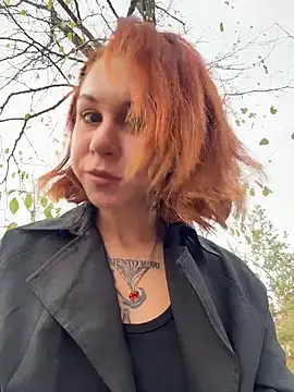 Snapshot of RosieSecret chatting on October 17, 8:06 am RosieSecret online show from October 17, 8:06 am