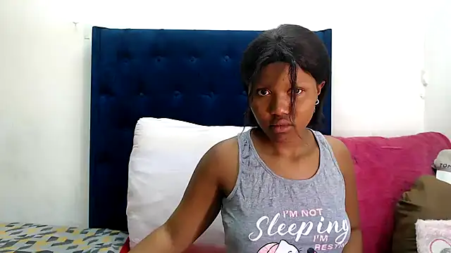 Snapshot of BUNNYCHOWX28 chatting on November 27, 9:11 am BUNNYCHOWX28 online show from November 27, 9:11 am