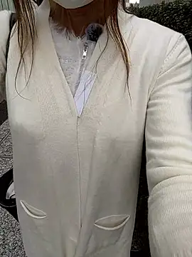 Snapshot of pink-mai chatting on December 20, 12:40 am pink-mai online show from December 20, 12:40 am