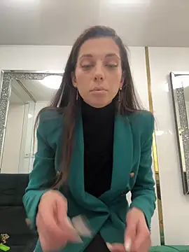 EllyLynn online show from March 13, 6:47 pm