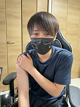 Snapshot of jiji9253 chatting on June 17, 2:40 pm jiji9253 online show from June 17, 2:40 pm