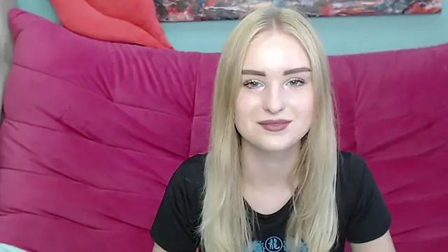 Snapshot of SofySofty chatting on September 21, 4:58 am SofySofty online show from September 21, 4:58 am