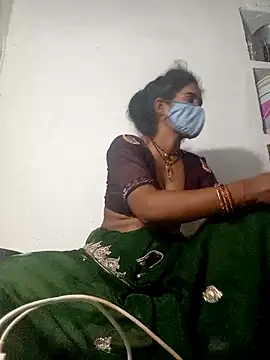 Snapshot of Kiran12xxx chatting on October 19, 3:12 pm Kiran12xxx online show from October 19, 3:12 pm