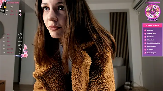 lexira1n online show from September 18, 2:30 pm