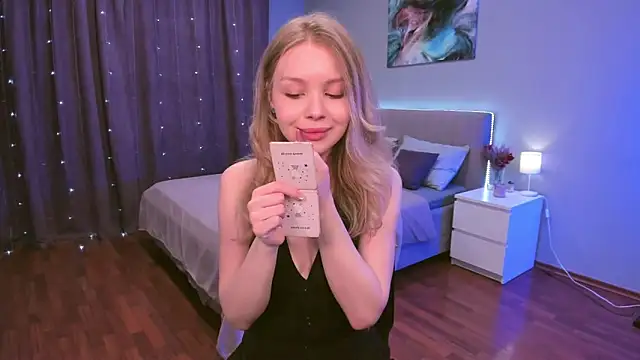 AdalineLove online show from February 23, 11:29 am