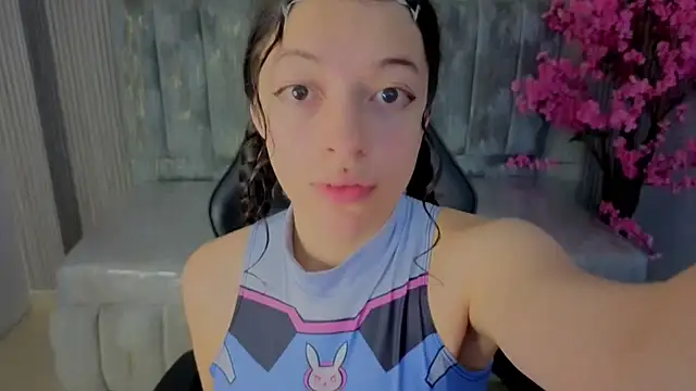 Snapshot of valkiria_ardent_s chatting on July 17, 1:29 pm valkiria ardent s online show from July 17, 1:29 pm