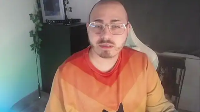 Snapshot of FabianKinky chatting on September 14, 6:45 am FabianKinky online show from September 14, 6:45 am