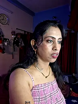 Love Beauty01 online show from April 24, 6:43 pm