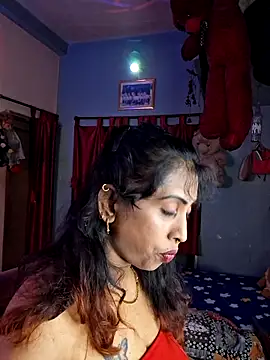 Love Beauty01 online show from May 30, 6:16 pm