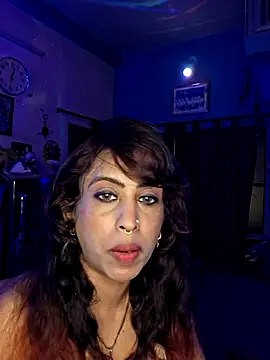Love Beauty01 online show from July 24, 7:01 pm