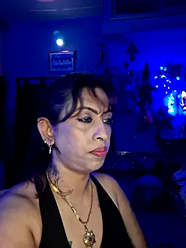 Love Beauty01 online show from July 25, 6:27 pm