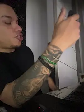 AlphaMasterXxx online show from September 29, 8:46 pm