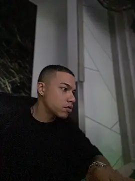 AlphaMasterXxx online show from October 16, 3:07 am