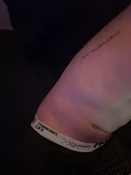 AlphaMasterXxx online show from February 27, 4:12 am