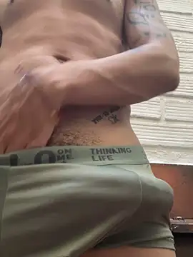 AlphaMasterXxx online show from June 16, 11:46 am