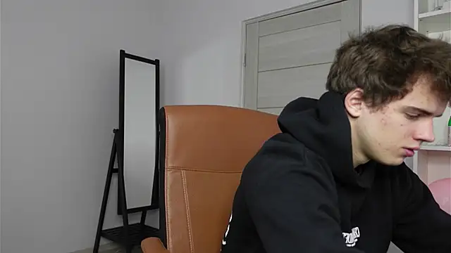 Snapshot of Ricky_Becko chatting on October 4, 2:48 pm Ricky Becko online show from October 4, 2:48 pm