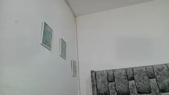 Snapshot of Lizbeth_Rouse chatting on November 23, 12:49 pm Lizbeth Rouse online show from November 23, 12:49 pm