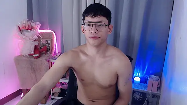pinkcock froi2305 online show from March 29, 4:01 am