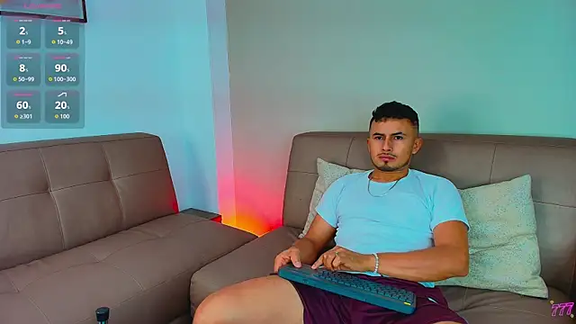 Valentiinoss online show from July 22, 9:17 pm