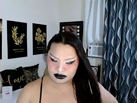 TSbrianaHugeCock online show from December 22, 3:09 pm