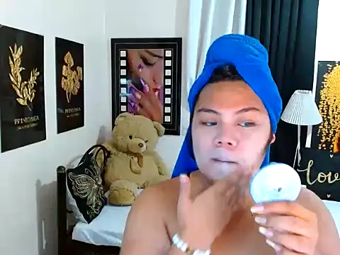 TSbrianaHugeCock online show from March 15, 1:17 pm