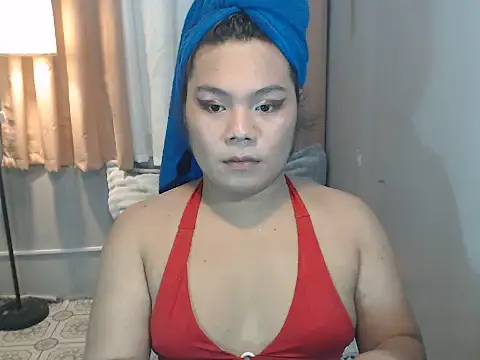 Snapshot of TSbrianaHugeCock chatting on July 1, 12:29 pm TSbrianaHugeCock online show from July 1, 12:29 pm