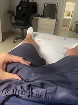 Novinho16cmz online show from September 22, 3:47 pm