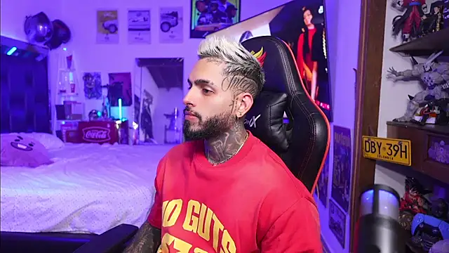 logan hugh8 online show from March 11, 3:56 am