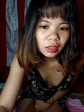 Snapshot of Sexxie_Ella22 chatting on October 23, 9:24 pm Sexxie Ella22 online show from October 23, 9:24 pm