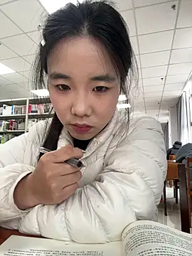 luluya1314 online show from March 11, 7:25 am