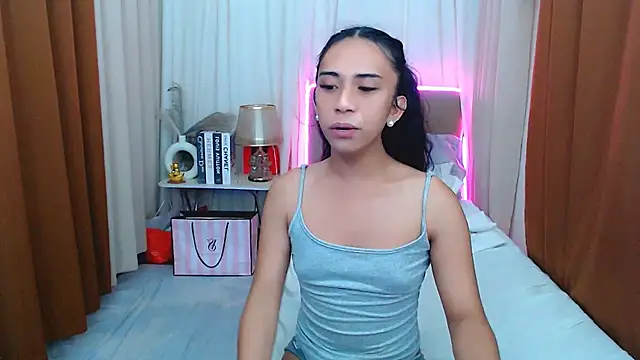 scarlet smith7 online show from May 6, 1:57 am