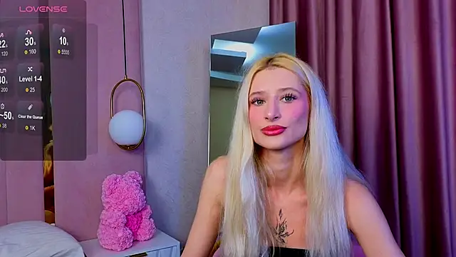 Monica Leen online show from October 14, 6:36 am