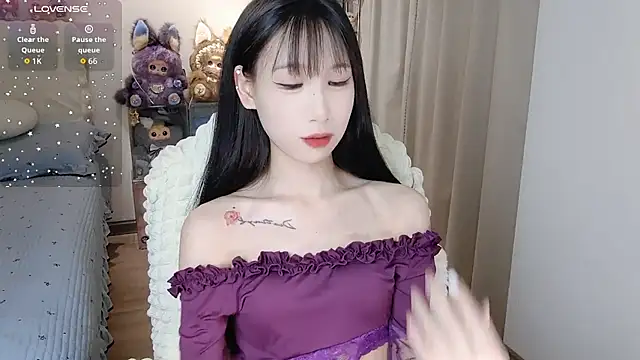 Snapshot of M-OTT_ chatting on June 20, 1:58 pm M-OTT online show from June 20, 1:58 pm