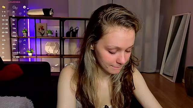 Tender beauty online show from April 26, 5:54 pm