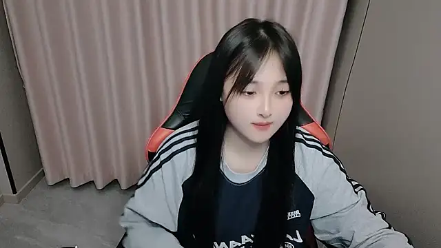 xxz98 online show from April 7, 1:22 pm