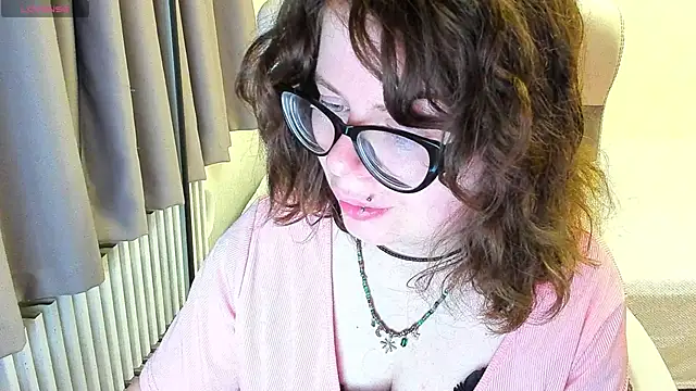 MilisaSweet777 online show from October 6, 7:11 pm