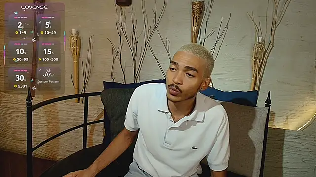 MarcusRain  online show from November 21, 7:23 pm