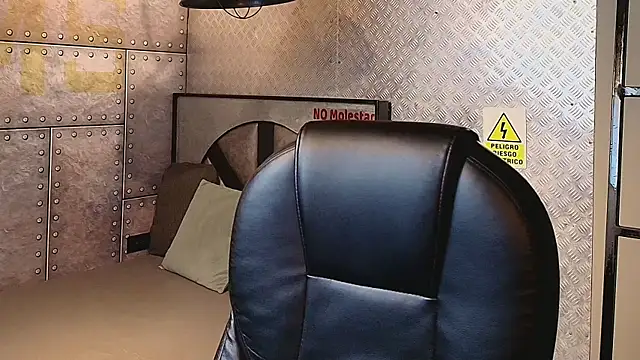 MarcusRain  online show from January 18, 4:16 am