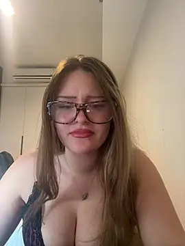 cherryrosealiee online show from July 31, 10:14 am