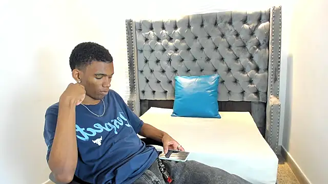 nero reyd online show from January 9, 7:37 pm