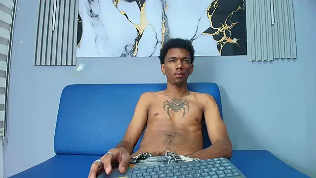 Snapshot of nero_reyd chatting on July 15, 12:54 pm nero reyd online show from July 15, 12:54 pm