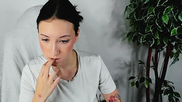 EileenMoores online show from September 11, 11:43 am