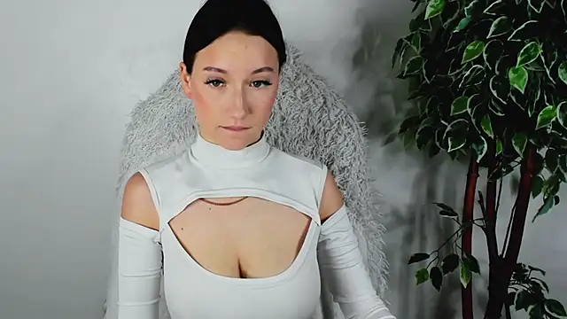 EileenMoores online show from September 21, 5:53 am