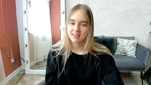 Snapshot of Vel1ka chatting on October 10, 7:51 am Vel1ka online show from October 10, 7:51 am