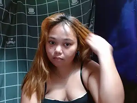 Snapshot of Hajaima chatting on December 5, 2:42 am Hajaima online show from December 5, 2:42 am